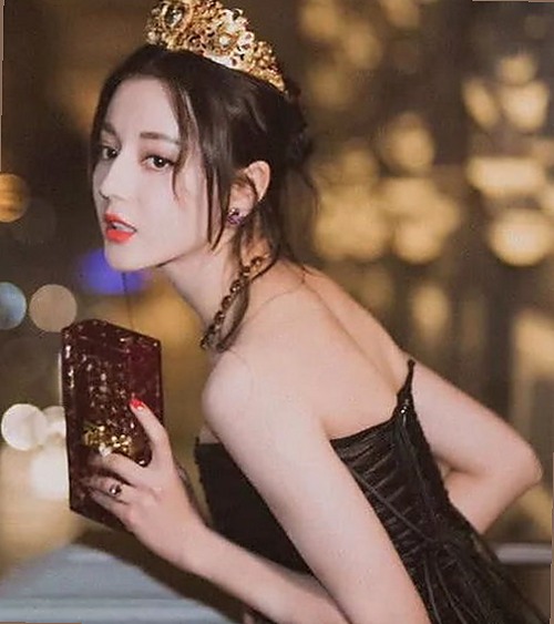 成都“兔兔”事件回顾：从拍摄到争议的全流程揭秘